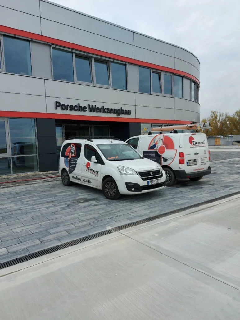 Montáže v Porsche Horná Streda